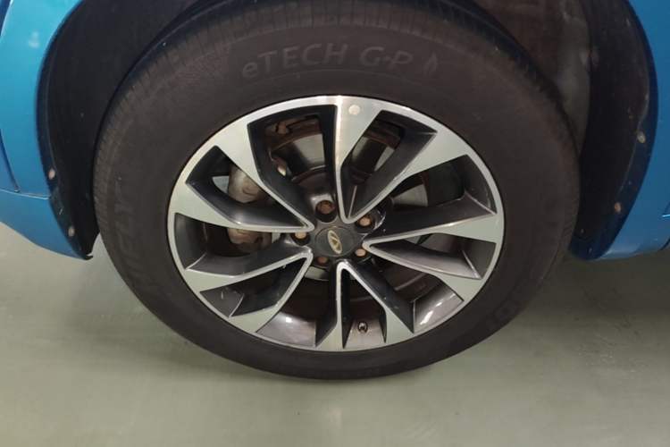 Used Chery Tiggo 7 2017 SPORT 1.5T Automatic Elite Edition Left Front Wheel Hub