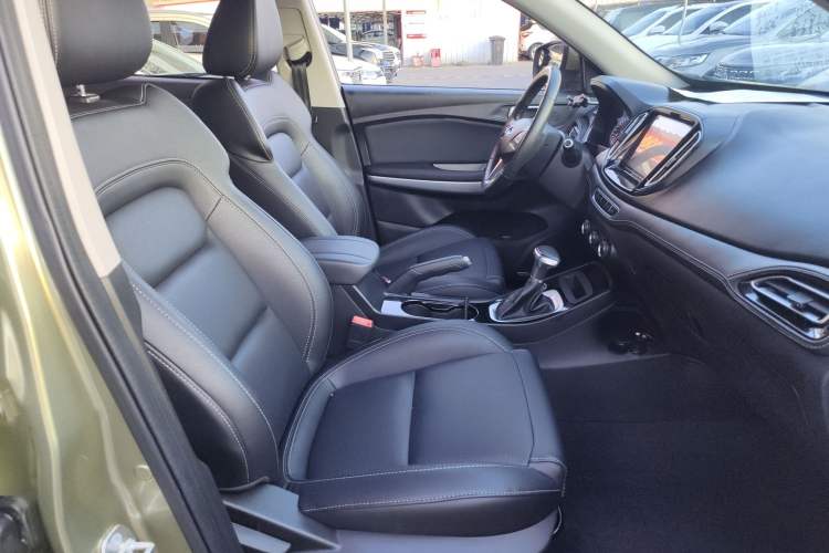 Used Chery Tiggo 7 2017 SPORT 1.5T Automatic Elite Edition Right Front Seat
