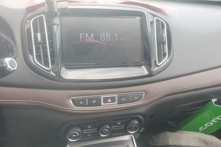 Used Chery Tiggo 7 2017 SPORT 1.5T Automatic Elite Edition Audio And AC Panel