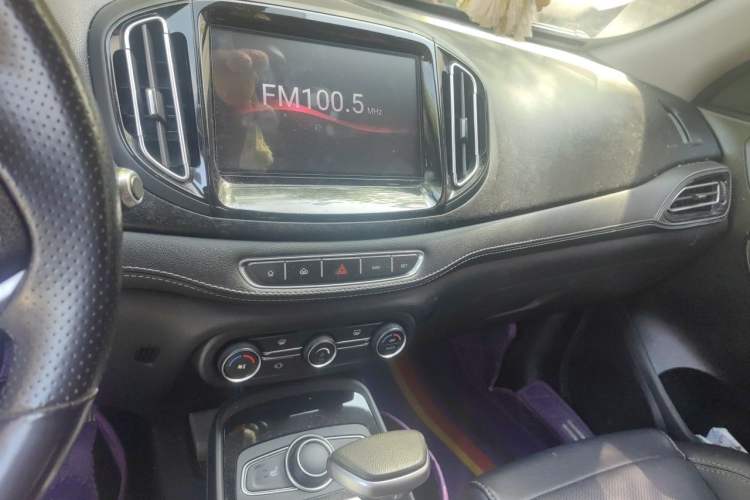 Used Chery Tiggo 7 2017 SPORT 1.5T Automatic Luxury Edition Audio And AC Panel