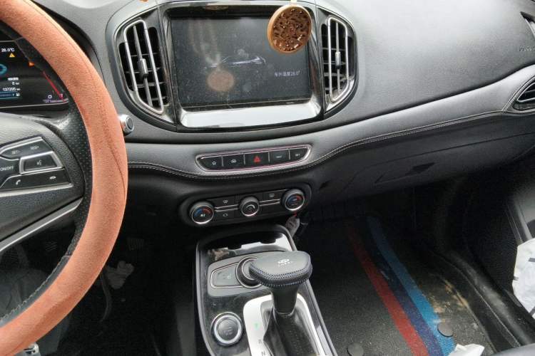 Used Chery Tiggo 7 2017 SPORT 1.5T Automatic Luxury Edition Audio And AC Panel
