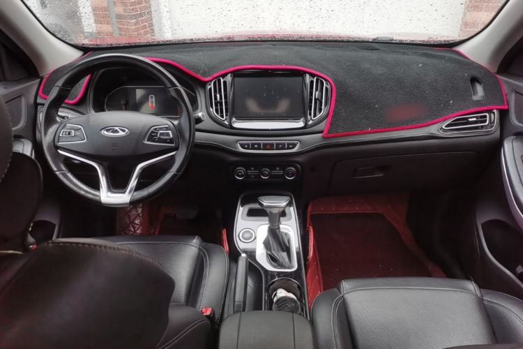 Used Chery Tiggo 7 2017 SPORT 1.5T Automatic Elite Edition Center Console