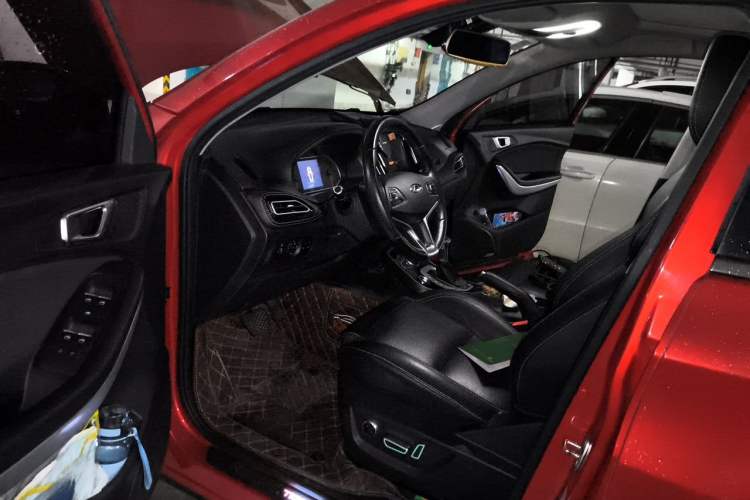 Used Chery Tiggo 7 2017 SPORT 1.5T Automatic Luxury Edition Driver Seat
