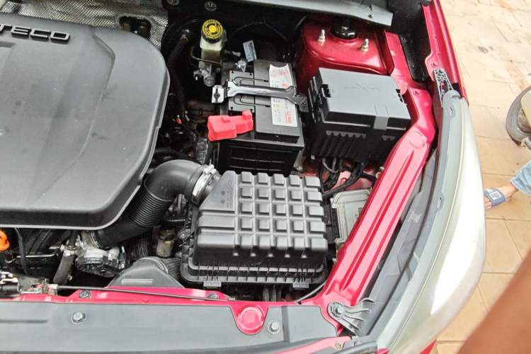 Used Chery Tiggo 7 2017 2.0L CVT Zhaoling Edition Engine Bay Left