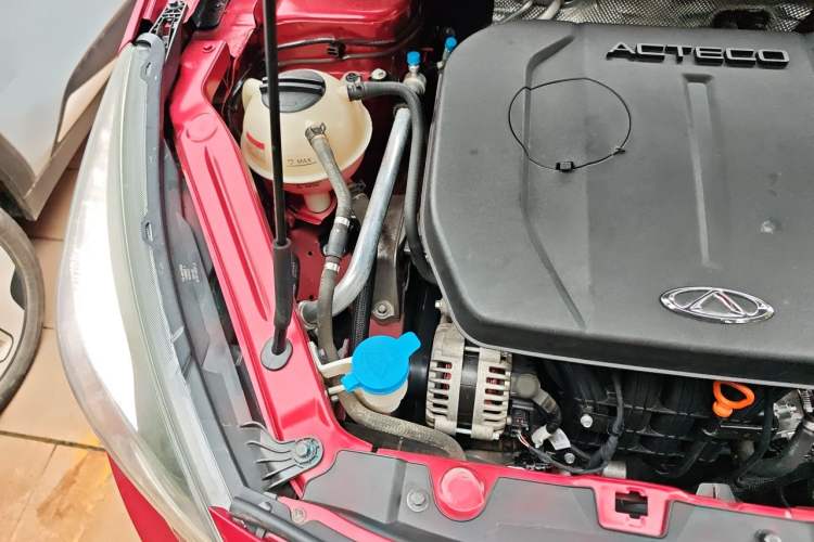 Used Chery Tiggo 7 2017 2.0L CVT Zhaoling Edition Engine Bay Right