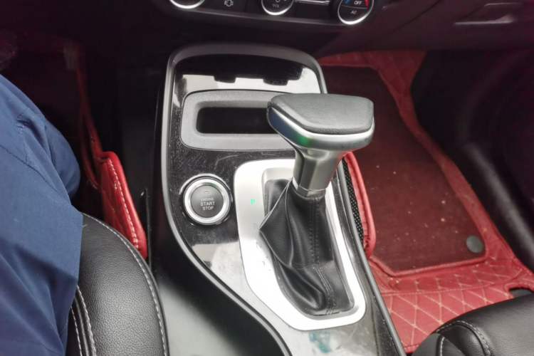 Used Chery Tiggo 7 2017 SPORT 1.5T Automatic Elite Edition Gear Lever