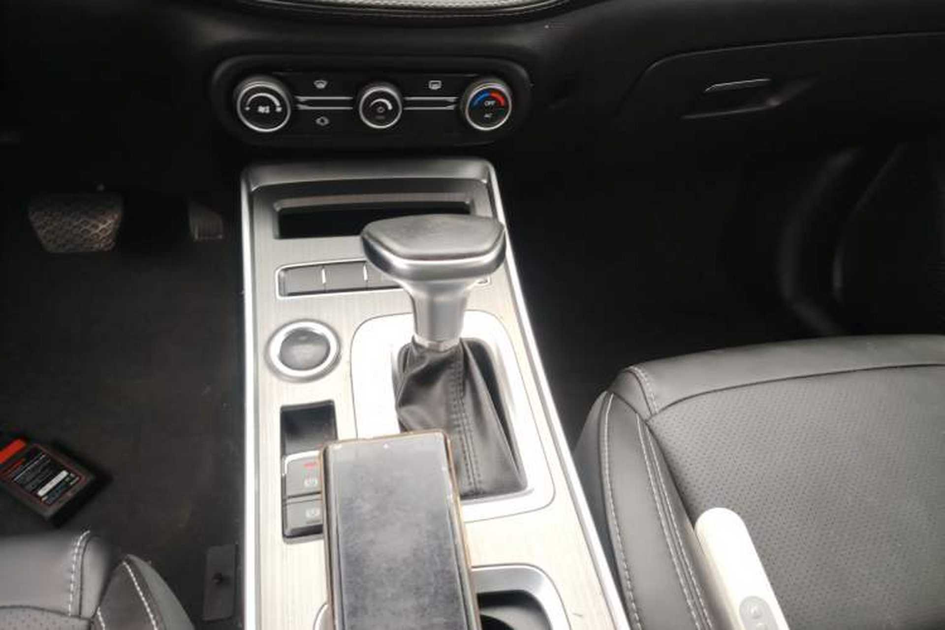 Used Chery Tiggo 7 2017 SPORT 1.5T Automatic Elite Edition Gear Lever