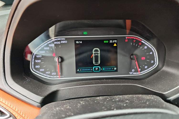 Used Chery Tiggo 7 2017 2.0L CVT Zhaoling Edition Instrument Cluster