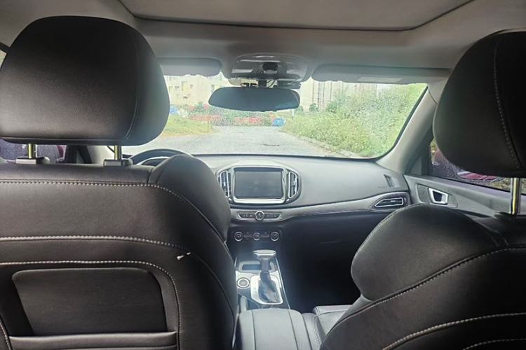 Used Chery Tiggo 7 2017 SPORT 1.5T Automatic Elite Edition Interior 1