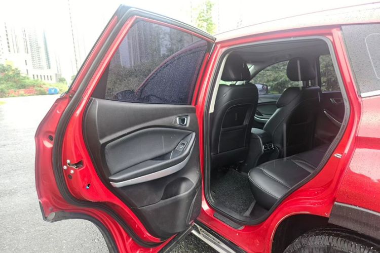 Used Chery Tiggo 7 2017 SPORT 1.5T Automatic Elite Edition Interior 5