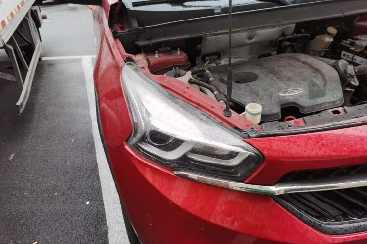 Used Chery Tiggo 7 2017 SPORT 1.5T Automatic Elite Edition Right Front Headlight