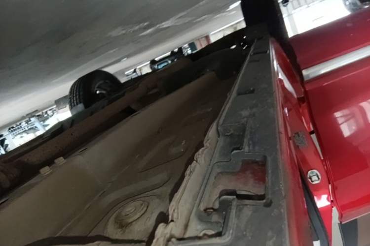Used Chery Tiggo 7 2017 SPORT 1.5T Automatic Elite Edition Right Side Sill