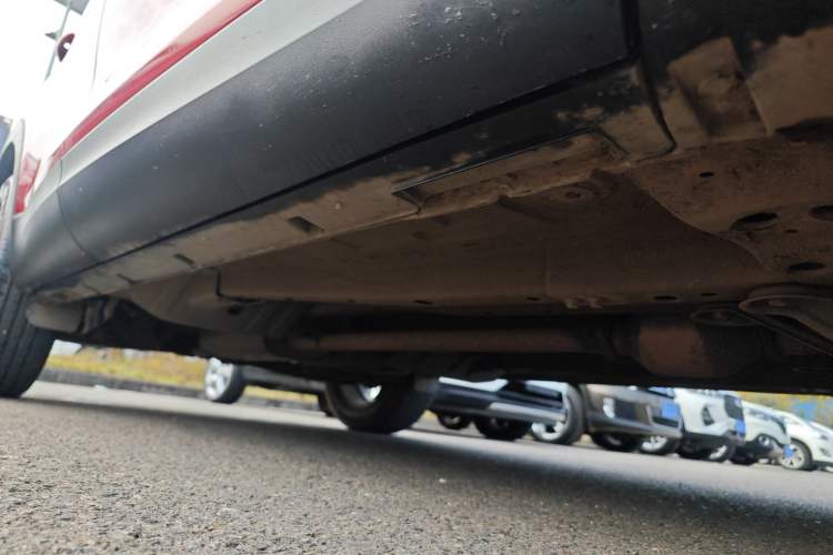 Used Chery Tiggo 7 2017 SPORT 1.5T Automatic Elite Edition Right Side Sill