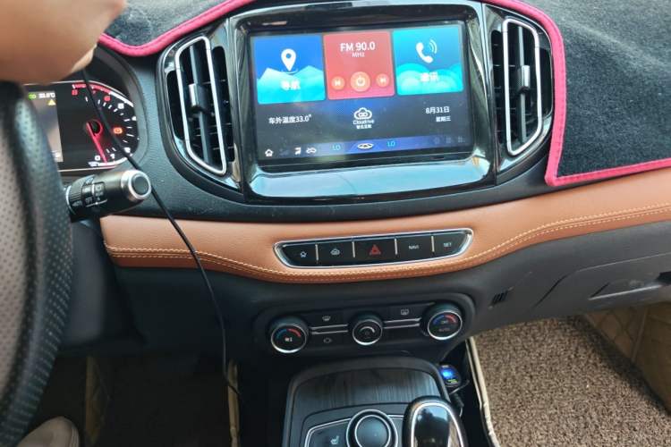 Used Chery Tiggo 7 2017 2.0L CVT Zhaoling Edition Audio And AC Panel
