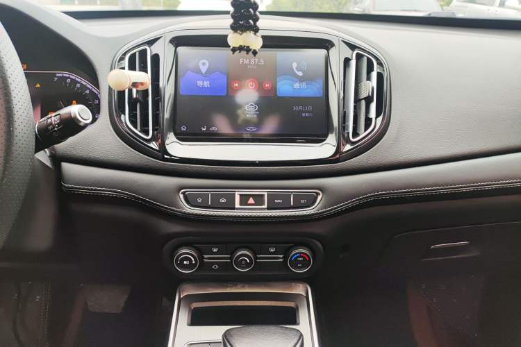Used Chery Tiggo 7 2017 SPORT 1.5T Automatic Elite Edition Audio And AC Panel