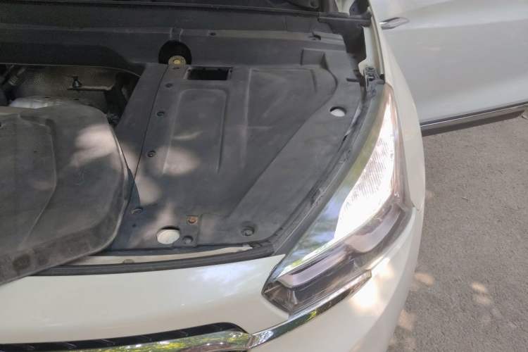 Used Chery Tiggo 7 2017 2.0L CVT Zhaoling Edition Engine Bay Left