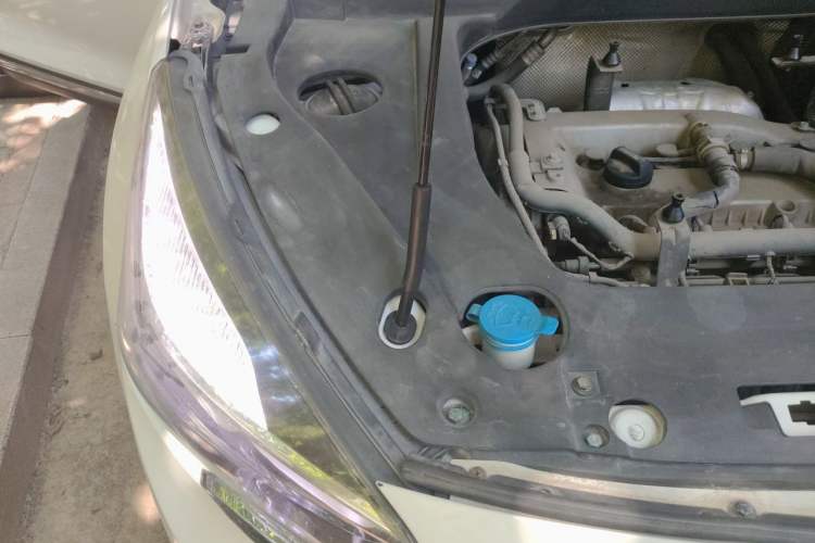 Used Chery Tiggo 7 2017 2.0L CVT Zhaoling Edition Engine Bay Right