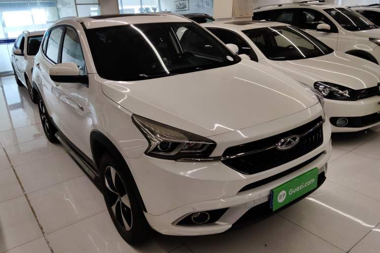 Used Chery Tiggo 7 2017 SPORT 1.5T Automatic Elite Edition Front Right 45 Deg