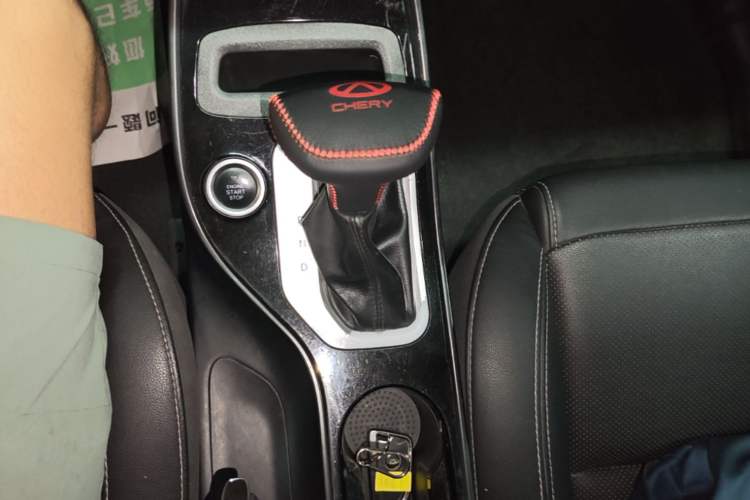 Used Chery Tiggo 7 2017 SPORT 1.5T Automatic Elite Edition Gear Lever