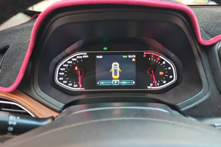 Used Chery Tiggo 7 2017 2.0L CVT Zhaoling Edition Instrument Cluster