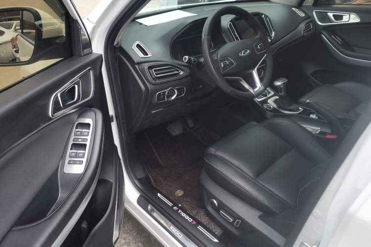 Used Chery Tiggo 7 2017 SPORT 1.5T Automatic Luxury Edition Interior 2