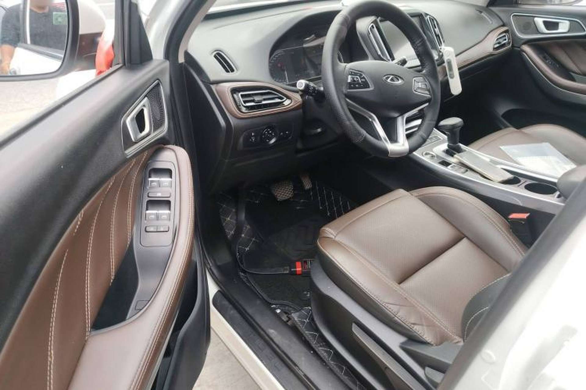 Used Chery Tiggo 7 2017 SPORT 1.5T Automatic Elite Edition Interior 3