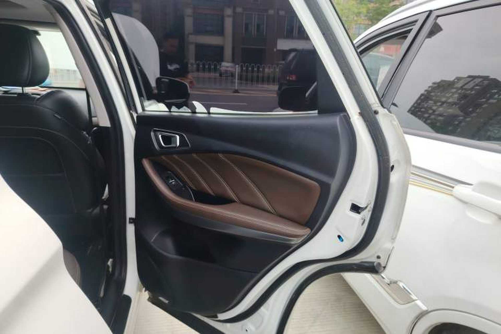 Used Chery Tiggo 7 2017 SPORT 1.5T Automatic Elite Edition Interior 6