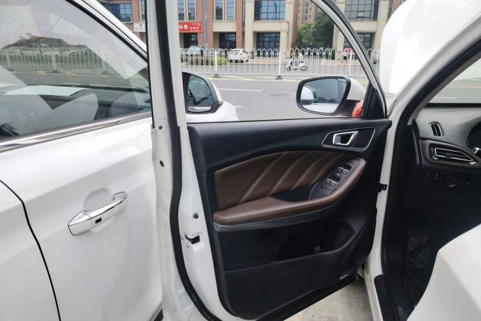 Used Chery Tiggo 7 2017 SPORT 1.5T Automatic Elite Edition Interior 7