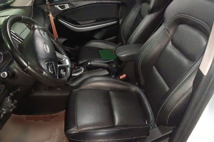 Used Chery Tiggo 7 2017 SPORT 1.5T Automatic Elite Edition Left Front Seat