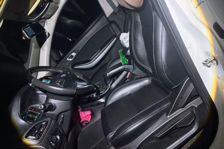 Used Chery Tiggo 7 2017 SPORT 1.5T Automatic Elite Edition Left Front Seat