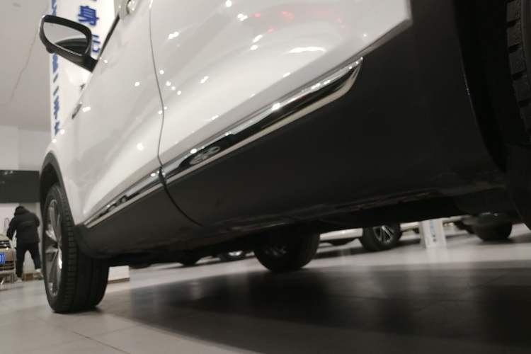 Used Chery Tiggo 7 2017 SPORT 1.5T Automatic Luxury Edition Left Side Sill