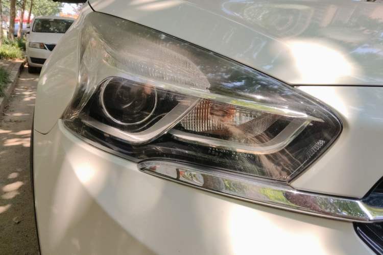 Used Chery Tiggo 7 2017 2.0L CVT Zhaoling Edition Right Front Headlight