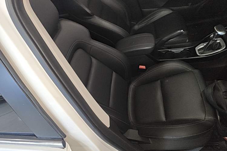 Used Chery Tiggo 7 2017 SPORT 1.5T Automatic Elite Edition Right Front Seat