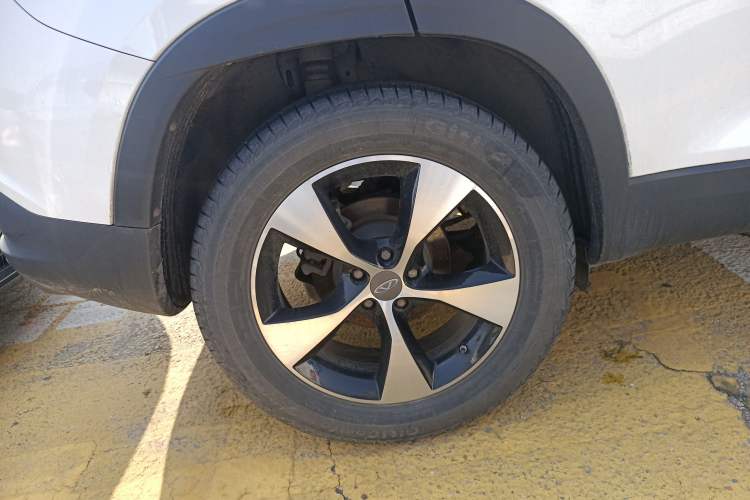 Used Chery Tiggo 7 2017 SPORT 1.5T Automatic Elite Edition Right Rear Wheel Hub