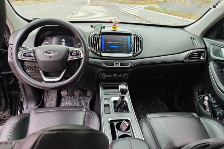 Used Chery Tiggo 7 2018 FLY Model 1.5T Manual Jingxiang Edition China VI Standard Center Console