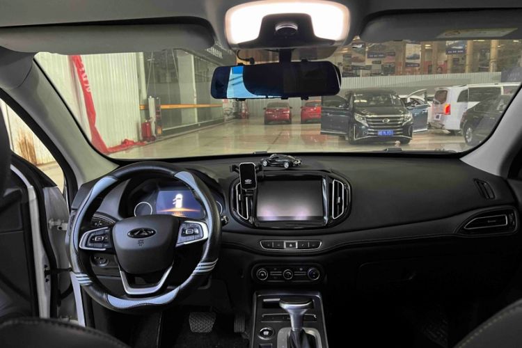 Used Chery Tiggo 7 2018 FLY Model 1.5T Automatic Jingxiang Edition China VI Standard Interior 1