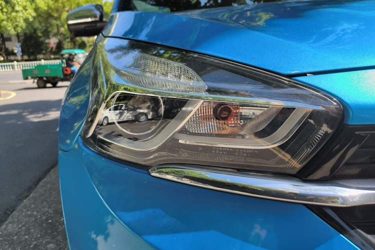 Used Chery Tiggo 7 2018 1.5T Automatic Luxury Edition China V Standard Right Front Headlight