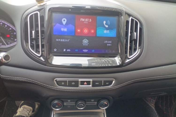 Used Chery Tiggo 7 2018 1.5T Automatic Elite Leading Edition China V Standard Audio And AC Panel