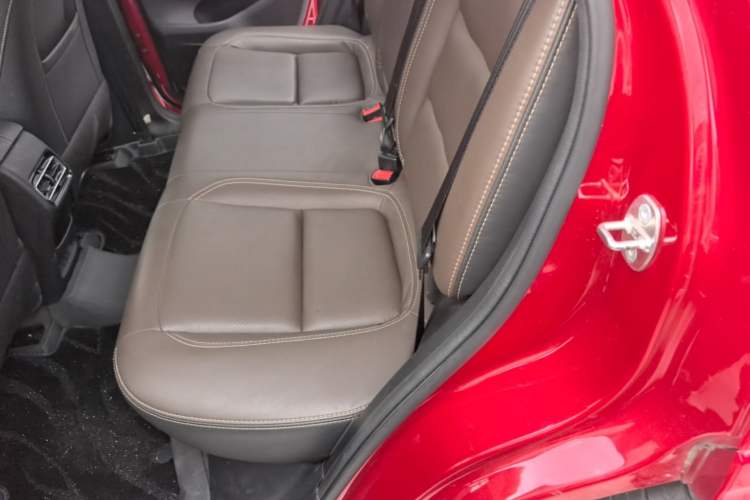 Used Chery Tiggo 7 2018 1.5T Automatic Luxury Edition China V Standard Left Rear Seat