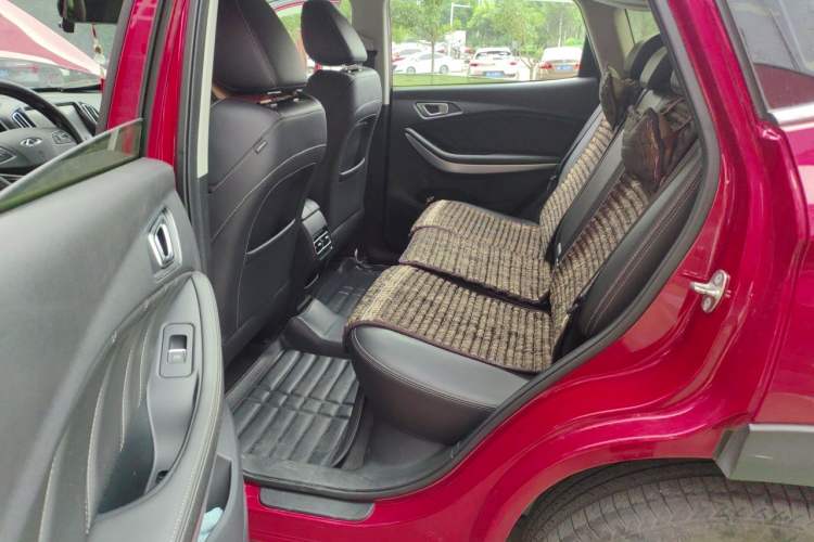 Used Chery Tiggo 7 2018 FLY Model 1.5T Automatic Jingxiang Edition China V Standard Left Rear Seat