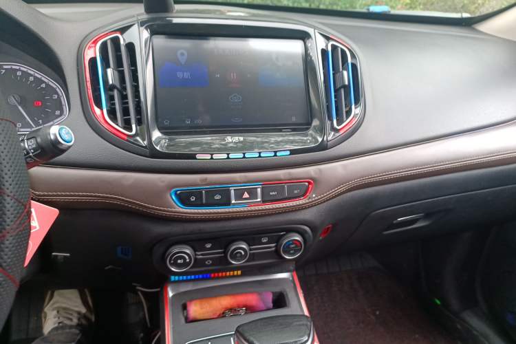 Used Chery Tiggo 7 2018 1.5T Automatic Elite Edition China V Standard Audio And AC Panel
