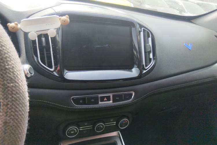 Used Chery Tiggo 7 2018 1.5T Automatic Elite Edition China V Standard Audio And AC Panel