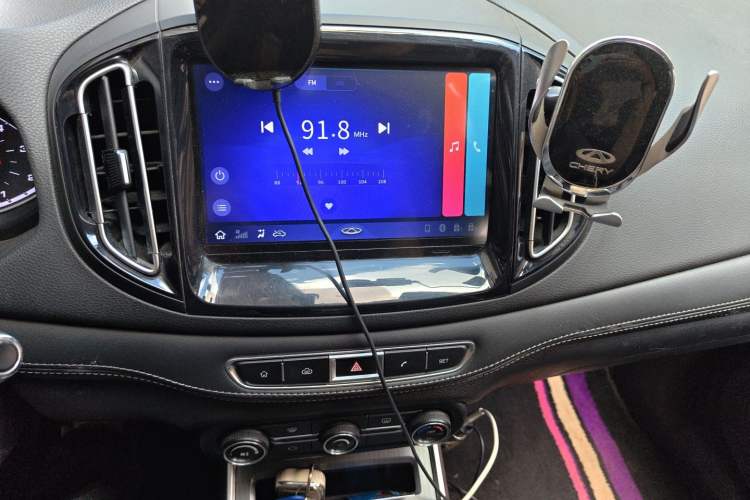 Used Chery Tiggo 7 2018 FLY Model 1.5T Automatic Enjoyment Edition China V Standard Audio And AC Panel