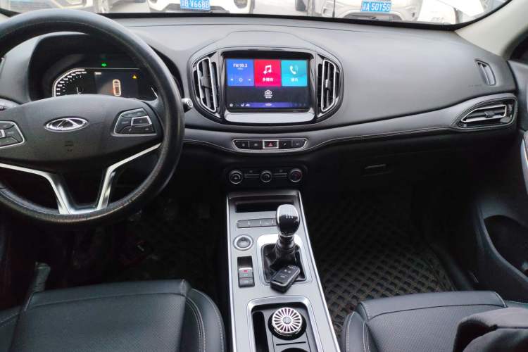 Used Chery Tiggo 7 2018 FLY Model 1.5T Manual Jingxiang Edition China V Standard Audio And AC Panel