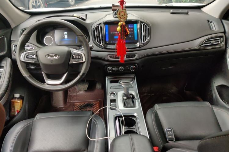 Used Chery Tiggo 7 2018 FLY Model 1.5T Automatic Jingxiang Edition China VI Standard Center Console