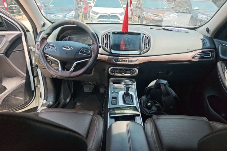 Used Chery Tiggo 7 2018 1.5T Automatic Luxury Edition China V Standard Center Console