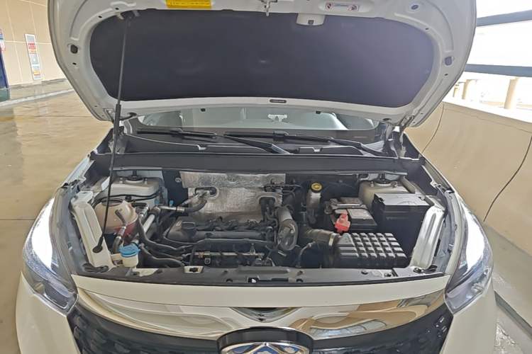 Used Chery Tiggo 7 2018 FLY Model 1.5T Manual Enjoyment Version China VI Standard Engine Bay
