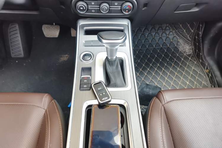 Used Chery Tiggo 7 2018 FLY Model 1.5T Automatic Jingxiang Edition China VI Standard Gear Lever