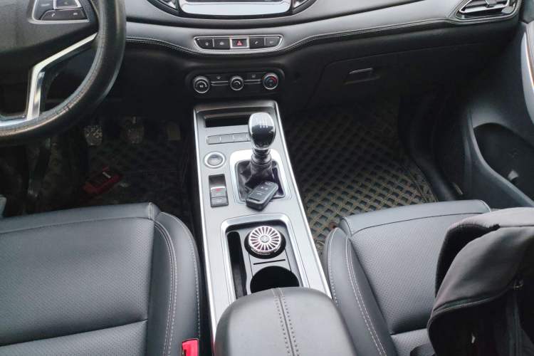 Used Chery Tiggo 7 2018 FLY Model 1.5T Manual Jingxiang Edition China V Standard Gear Lever