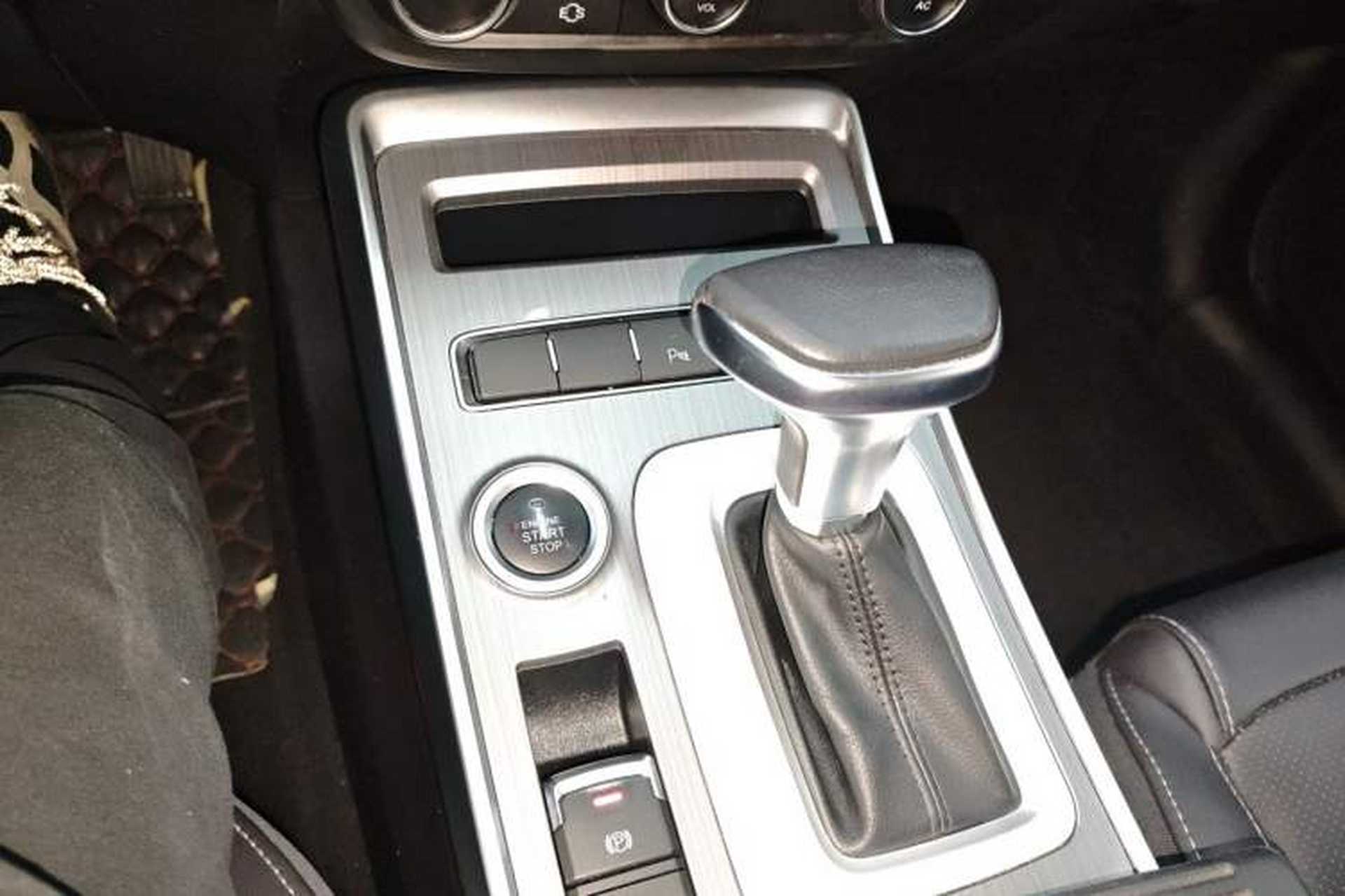 Used Chery Tiggo 7 2018 FLY Model 1.5T Automatic Jingxiang Edition China VI Standard Gear Lever